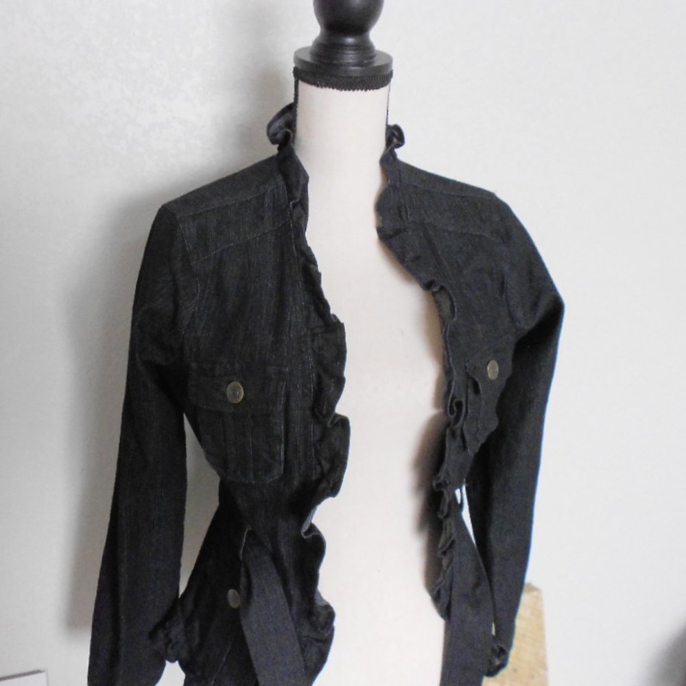 Amazing Denim Jacket! - Picture 4 of 5